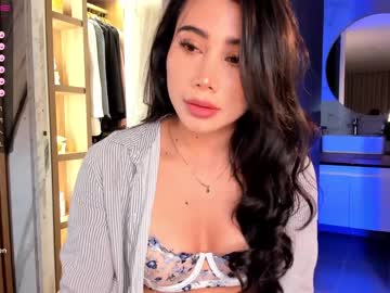 girl
        abie_owen cam image #1124866