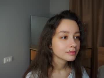 girl
        octaviaapps cam image #3972576