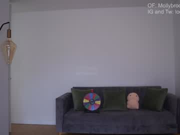 girl
        newmollybrooke cam image #3130369