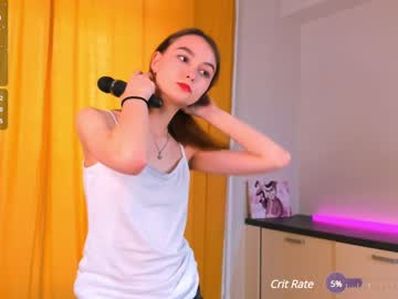 girl
        florahartill cam image #3440062