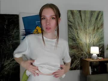 girl
        wilonafarlow cam image #2837660