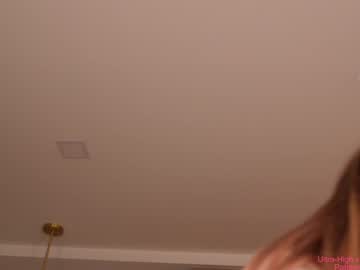 girl
        jelli_jennifer cam image #4319298