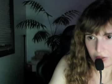 girl
        olivia8697 cam image #1097044
