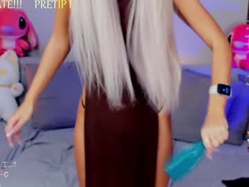 girl
        blush_mikki cam image #3532027