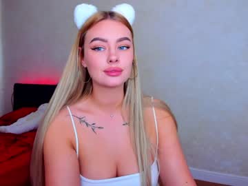 girl
        8a8y_nura cam image #508781