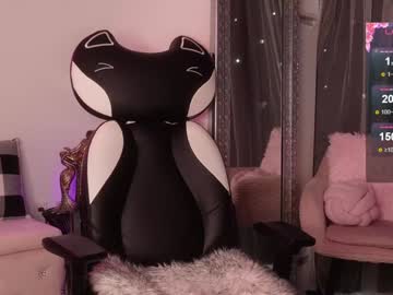 girl
        mysticxkitty cam image #3044080