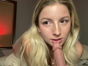girl Close-up Pussy Web Cam Girls with official_ellieanne