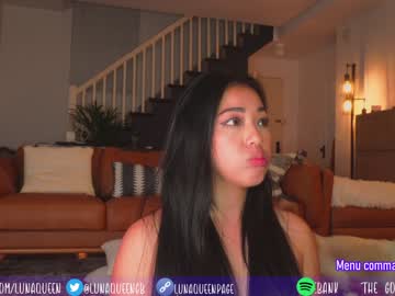 girl
        lunaqueeeen cam image #1077829