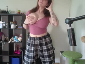 girl
        alexa_dream cam image #4677445