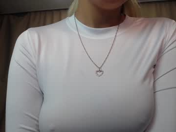 girl
        cute18cute cam image #614298