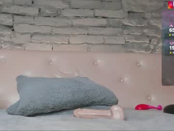 girl
        royalsquirt_ cam image #2270524