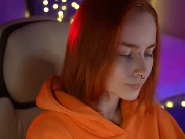 girl
        severs_enigma cam image #4103080