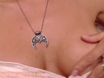 girl
        sweetboobss1 cam image #3150786