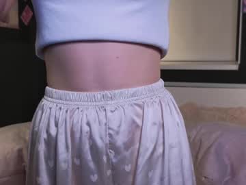girl
        shelleydeeks cam image #4385149