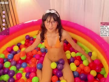girl
        little_effy18 cam image #606820