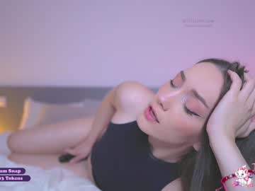 girl
        ambercb cam image #1952878