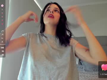 girl
        yourfreakygirl cam image #3555993