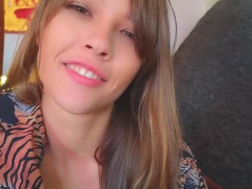 girl
        _demi_dee_ cam image #4452618