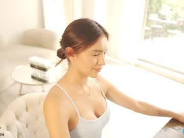 girl
        honeyco57 cam image #4168644