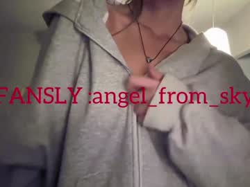 girl
        angel_from_sky cam image #2961707