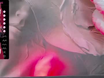 girl
        xenomy cam image #2341469