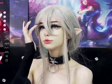 girl
        xenomy cam image #1825771