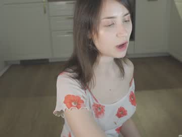 girl
        _belledujour cam image #2779727