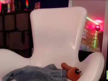 girl
        milf_lacey cam image #2401290