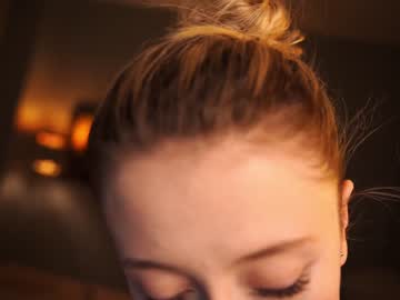 girl
        wendy_amber cam image #1932655