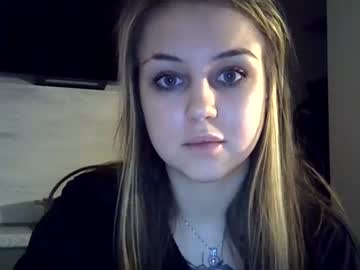 girl
        starshinex cam image #2364648