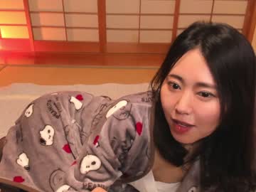 girl
        maybenanako cam image #2456417