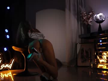 girl
        lettymoa cam image #3514524