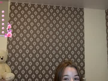 girl
        unarks cam image #3675931