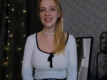 girl Close-up Pussy Web Cam Girls with florafarr