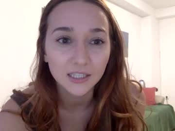 girl
        dream0fvenus cam image #4020049