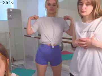 couple
        missis_america cam image #1279844