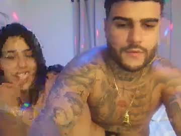 couple
        k1lexy cam image #3035945