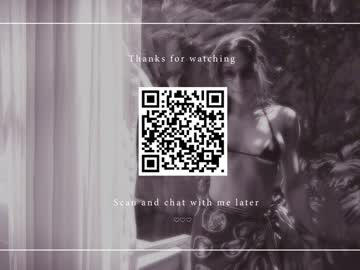 girl
        mariannacruzz cam image #3901155