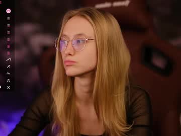 girl
        angeellina cam image #4164663