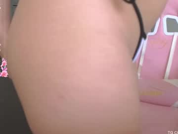 girl
        jessiexxi cam image #4338443