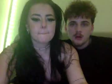 couple
        rosiejamie8 cam image #4199637