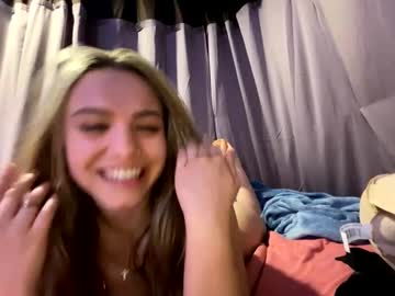 girl Close-up Pussy Web Cam Girls with charismacharm