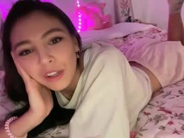girl
        keirasworld cam image #4605938