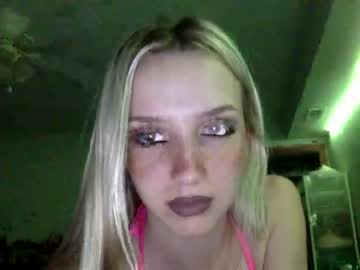 girl
        riababe cam image #562028