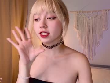 girl
        y_u_m_i_k_a cam image #1055091