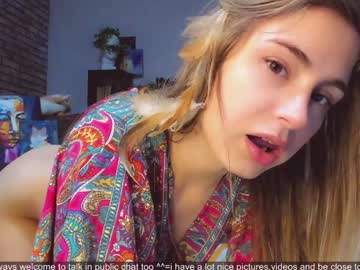 girl
        ommnia cam image #2938839