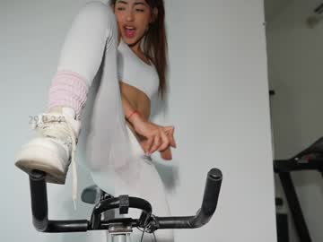 girl
        shena_nomy cam image #3432608