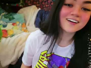 girl
        annatigarr cam image #2415778
