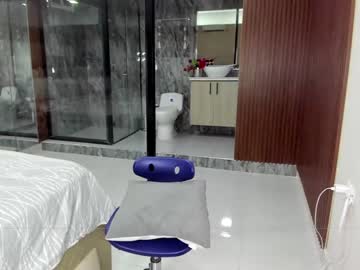 girl
        dirtylalitaxx cam image #2044359