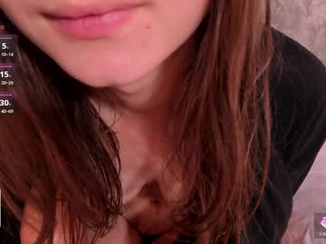 girl
        odiliaedge cam image #4553547